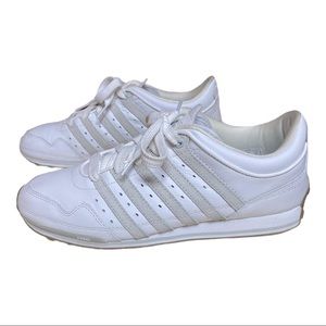 Men’s white Size 10 K Swiss tennis shoes